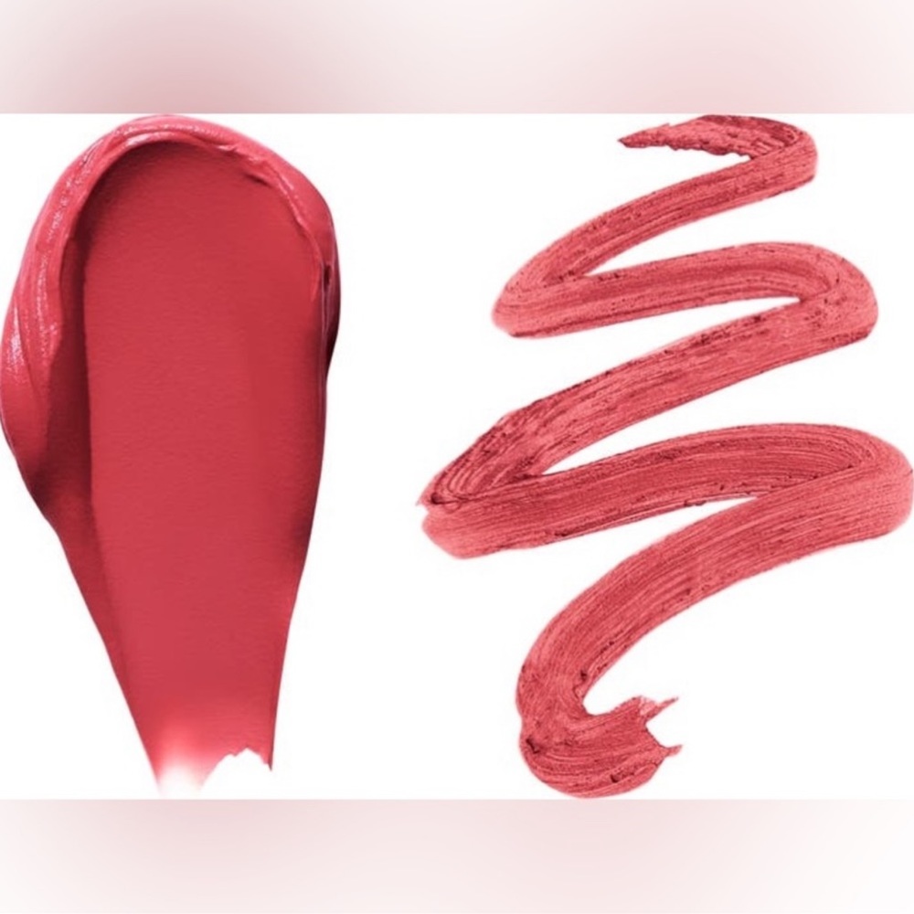 Kylie Cosmetics - Picture 4 of 5